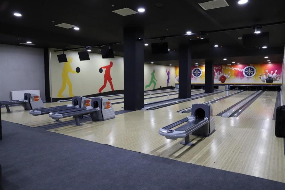 Ardahan Bowling Salonu